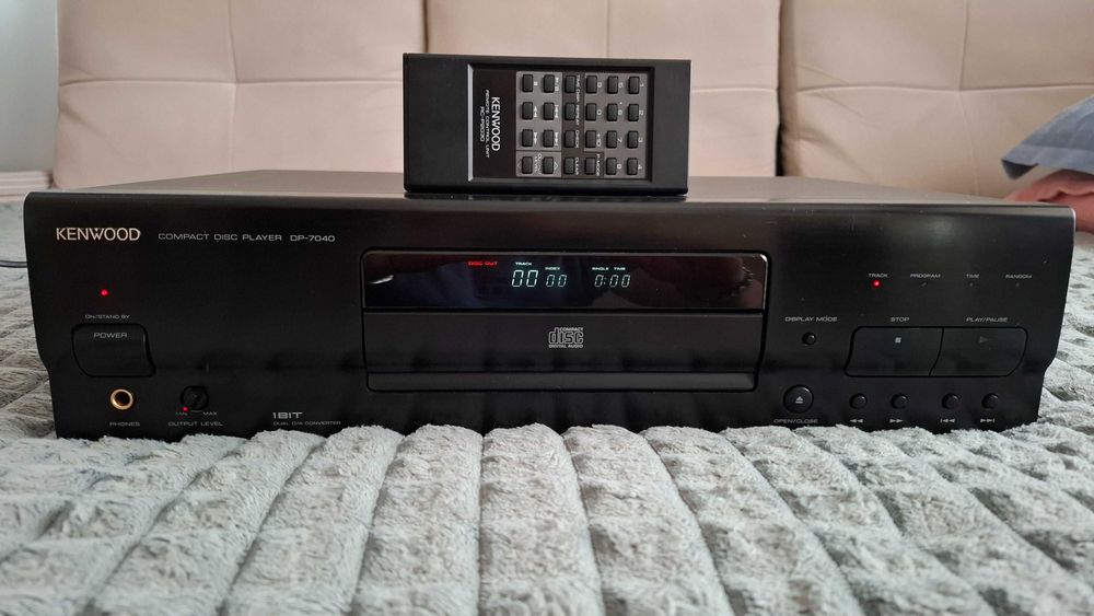 CD-програвач Kenwood DP-7040