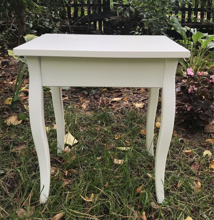 Taboret stołek krzesełko TINIUS IKEA biały