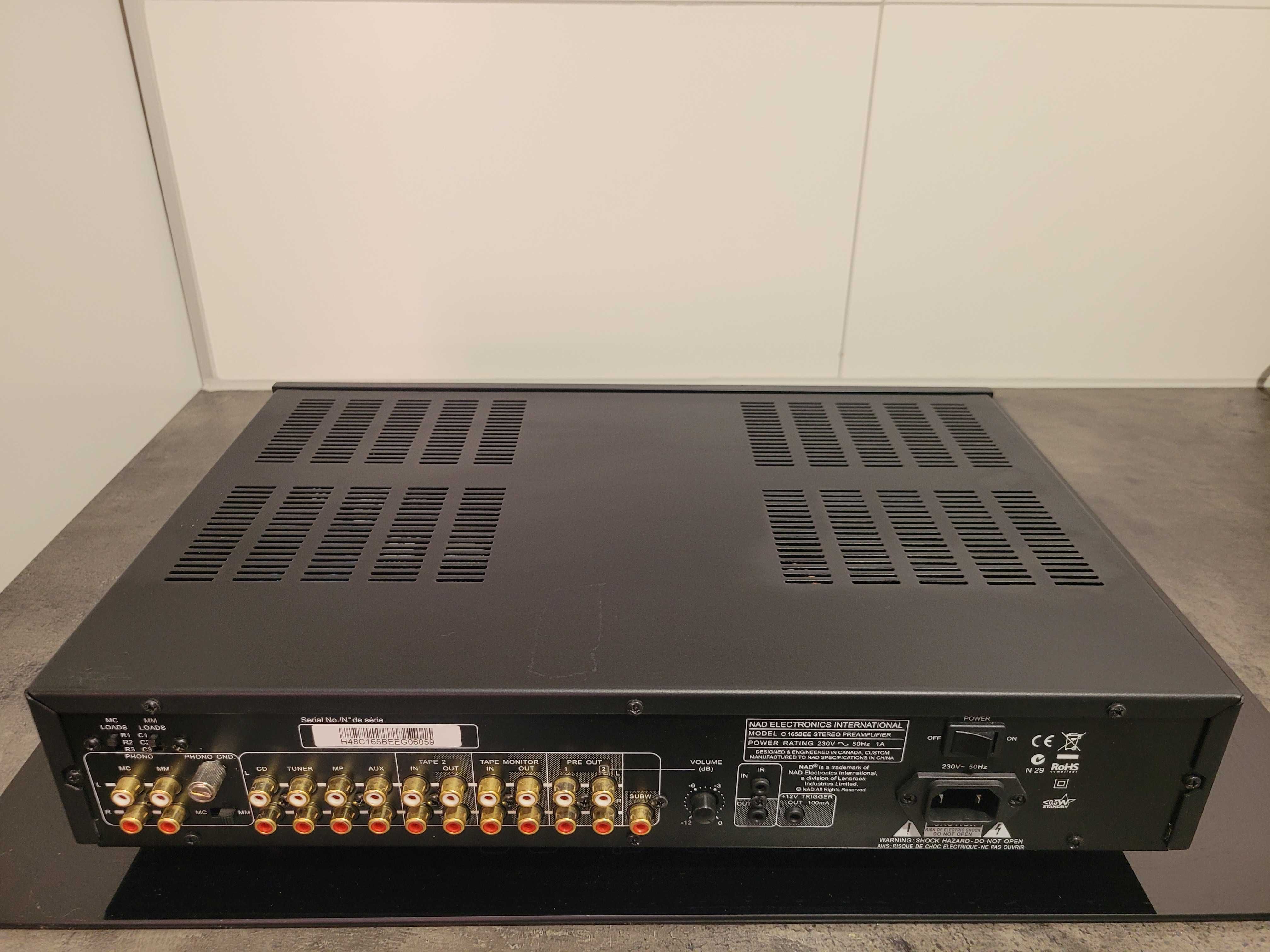 NAD C165 BEE Przedwzmacniacz