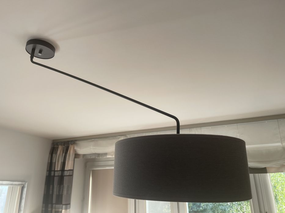 Lampa sufitowa na pałąku 75 cm