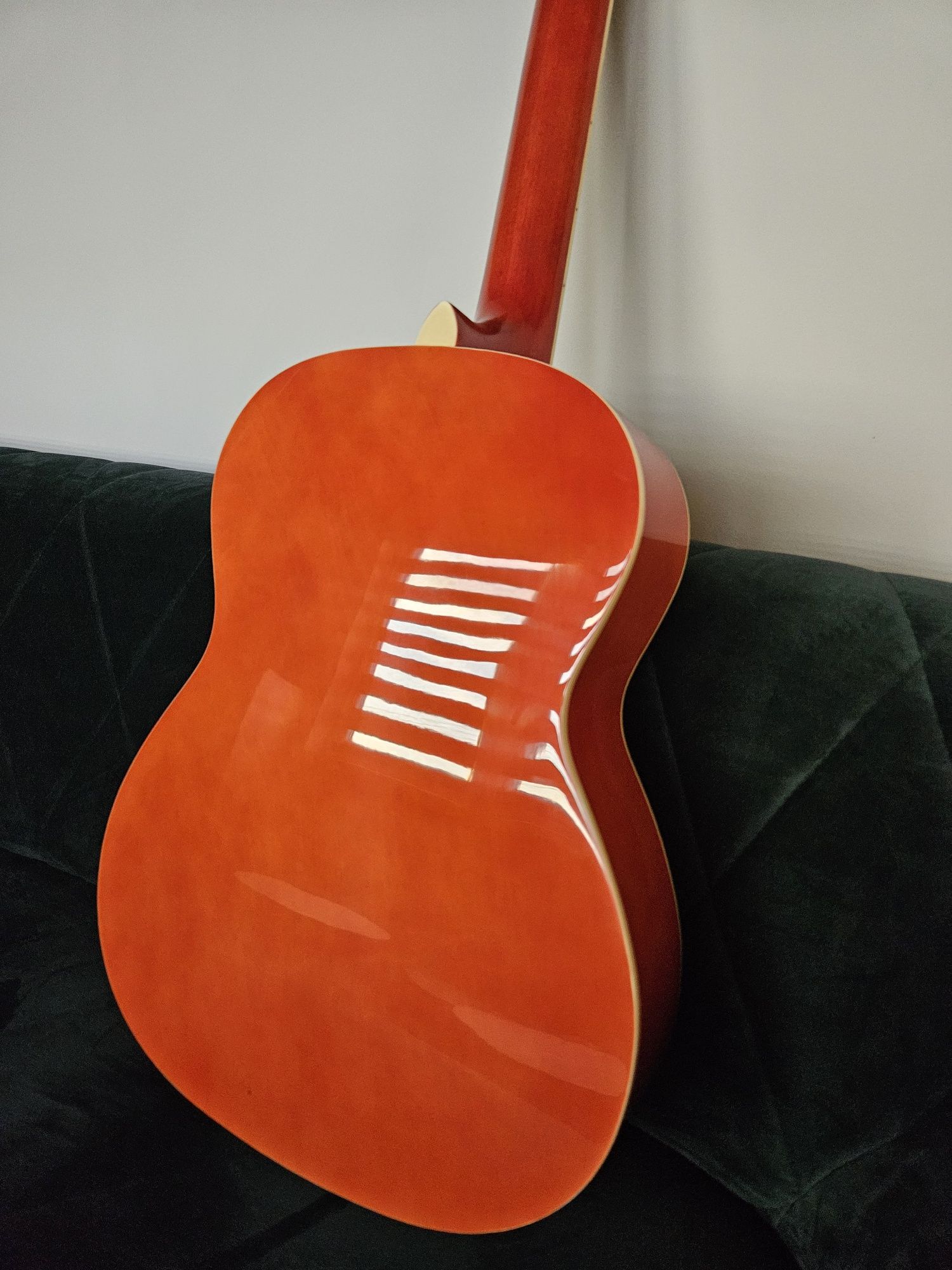 Gitara klasyczna Alvera model ACG100 4/4 NT