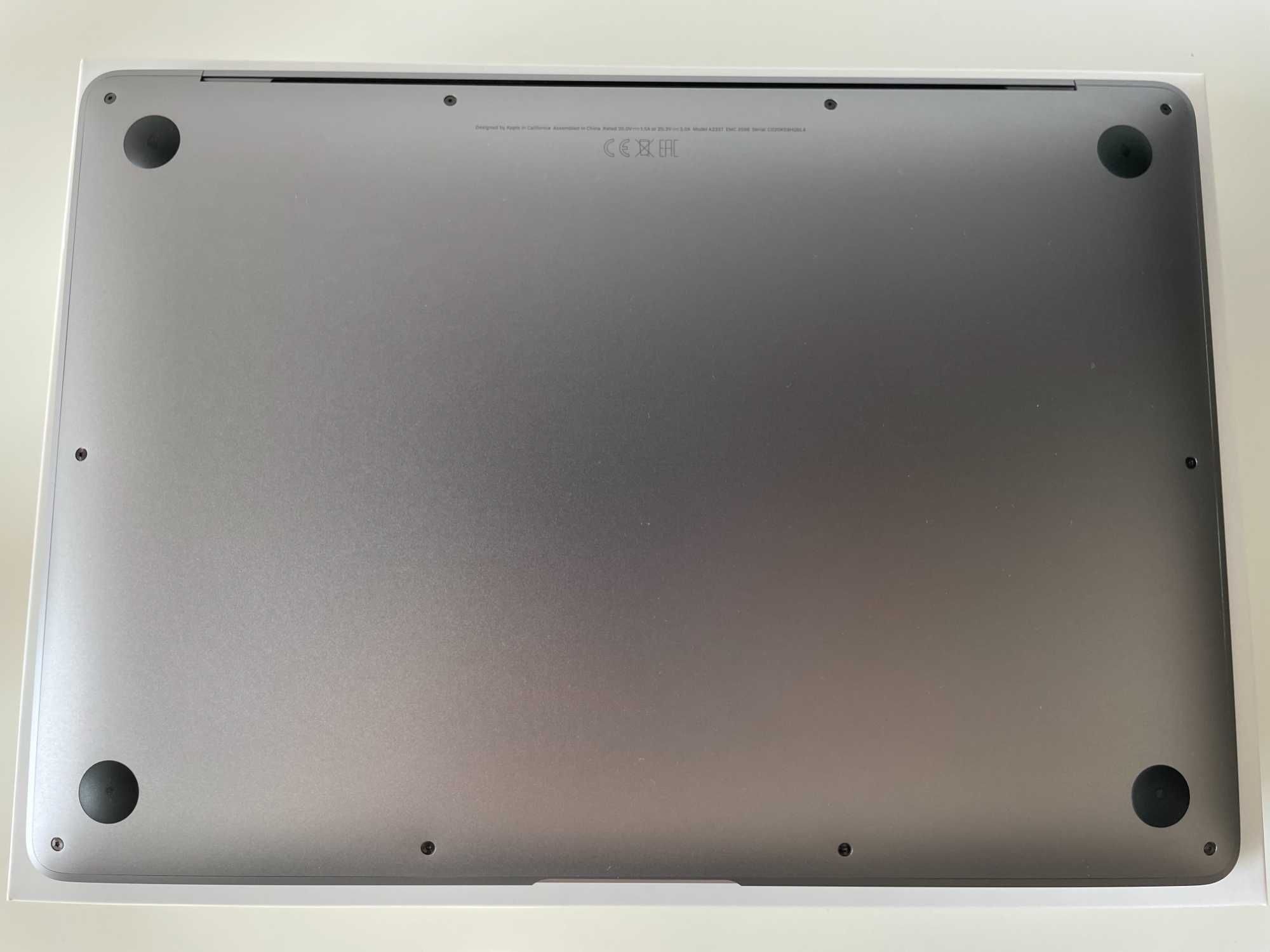 Apple MacBook Air 13” M1 8GB RAM / 256GB
