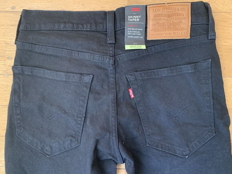Нові джинси Levis, Skinny. Розмір W31 L32
