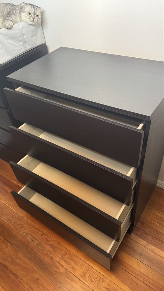 Comoda 4 Gavetas Ikea MALM