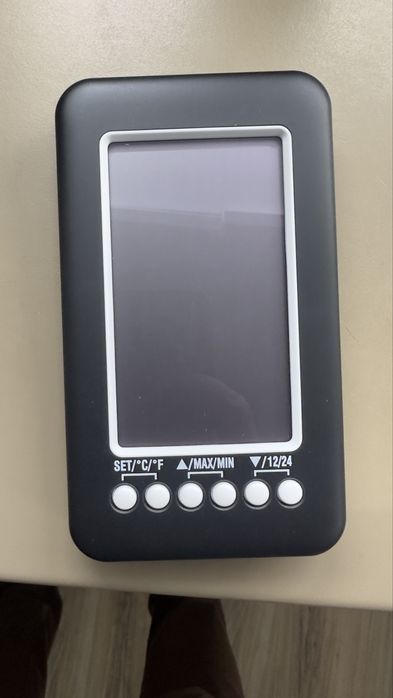 Termometro digital com função relógio