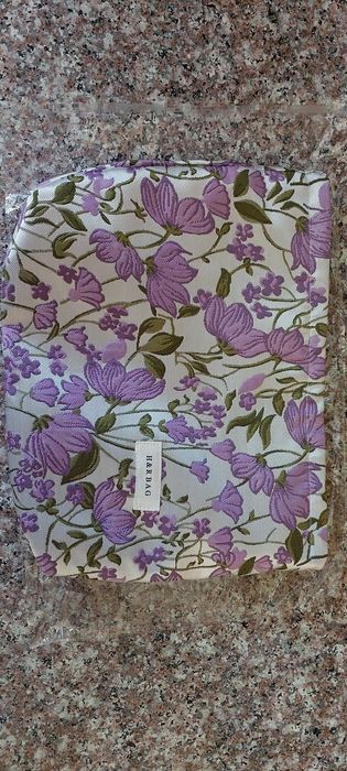 Косметичка,сумочка на подарунок