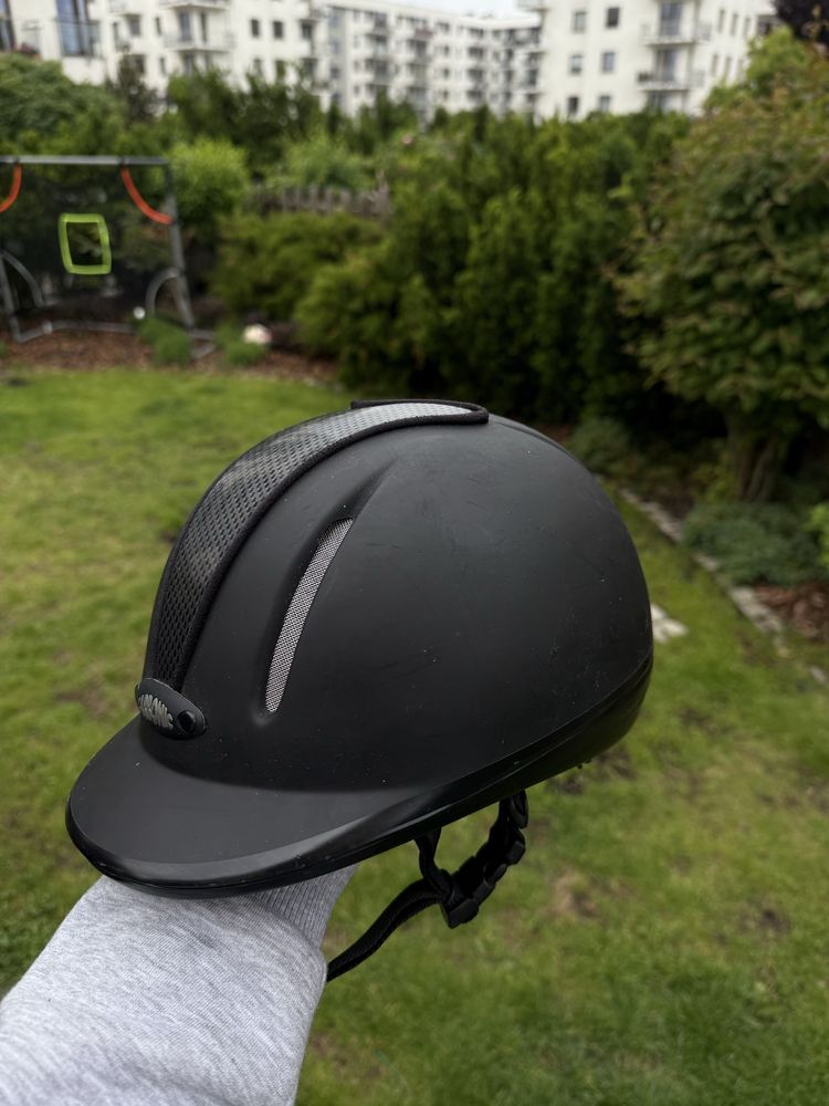 Kask jeździecki Carbonic