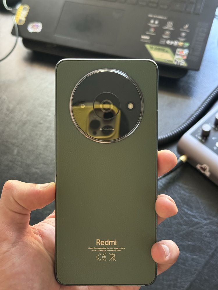 XIAOMI Redmi 3A / 64gb / 3RAM / 8ядер