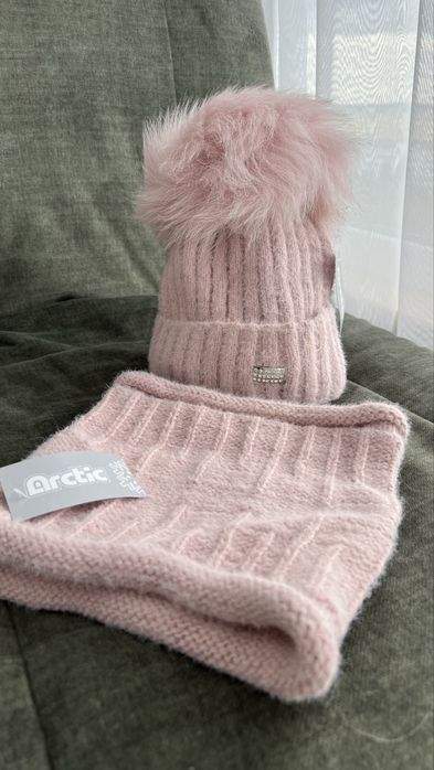 Дитяча шапка +снуд. Нові