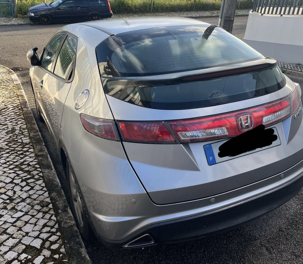 Vendo Honda Civic 1.4 a gasolina, poucos Kms