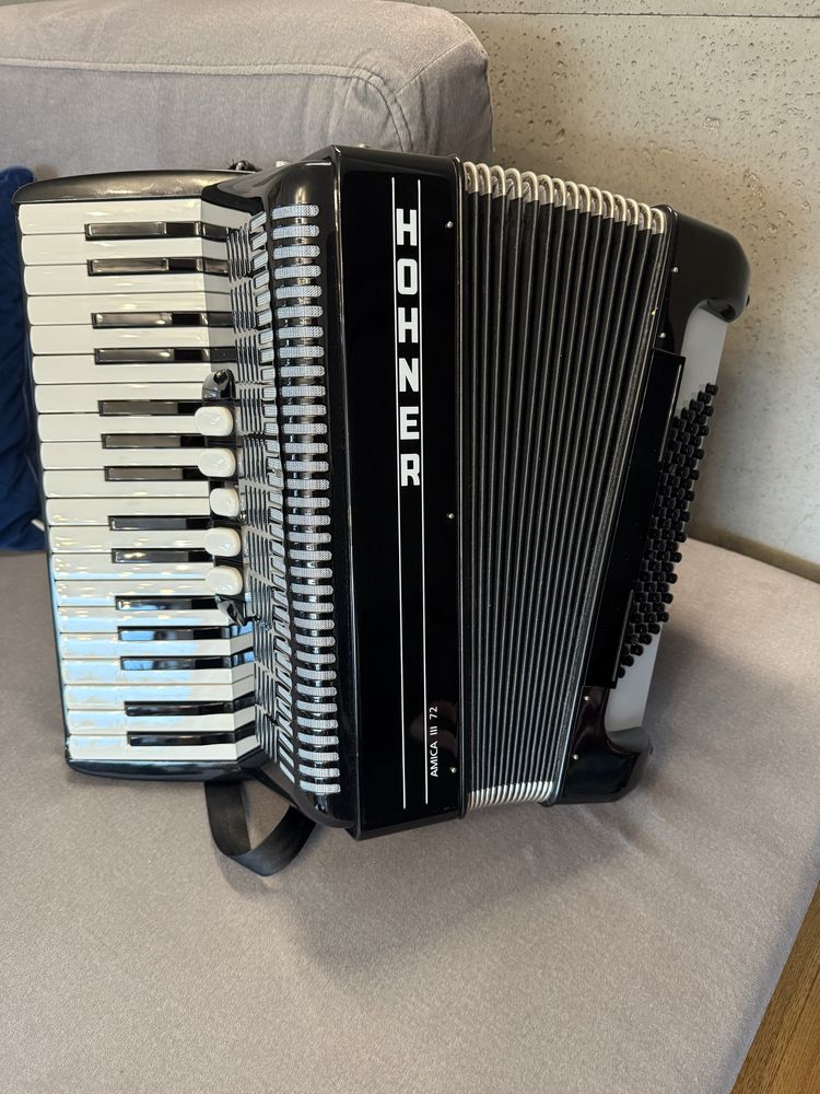 Akordeon hohner amica 72 basy Jak Nowy !!!