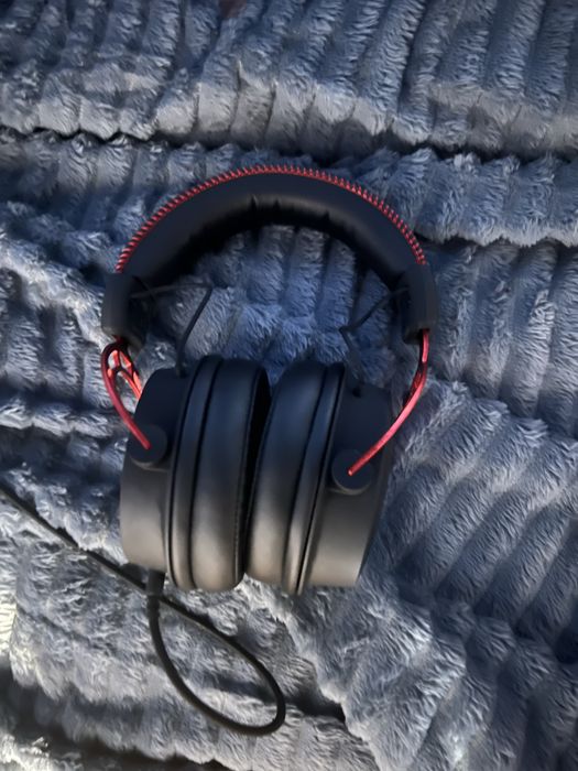Продам навушники HyperX Cloud Alpha