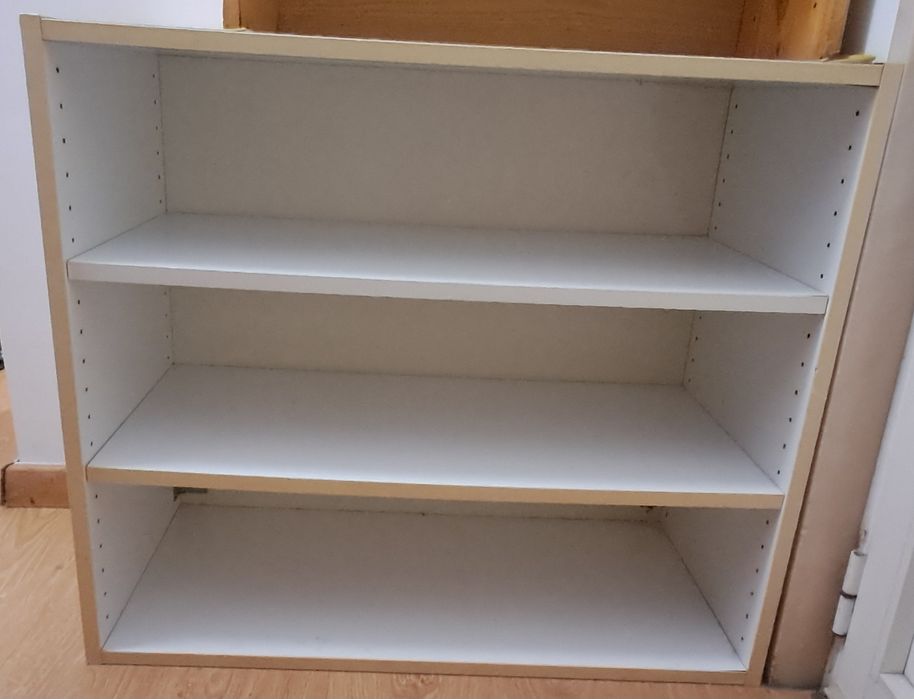 Móvel branco IKEA