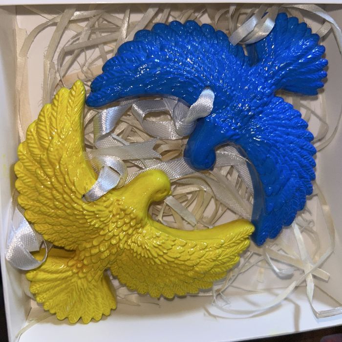 Горлиці, іграшка на ялинку, з один дома