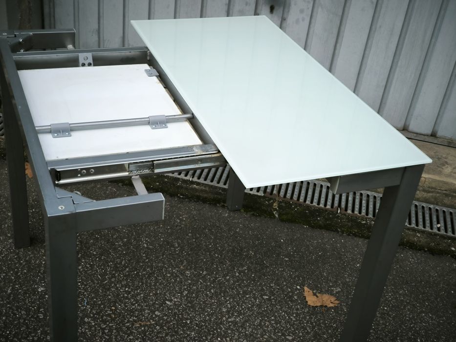 Mesa de cozinha extensível