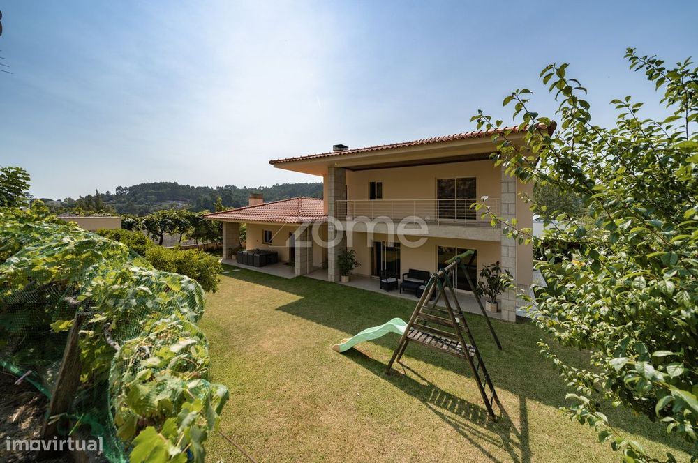 Moradia Individual T5 em Este S. Pedro – Braga!