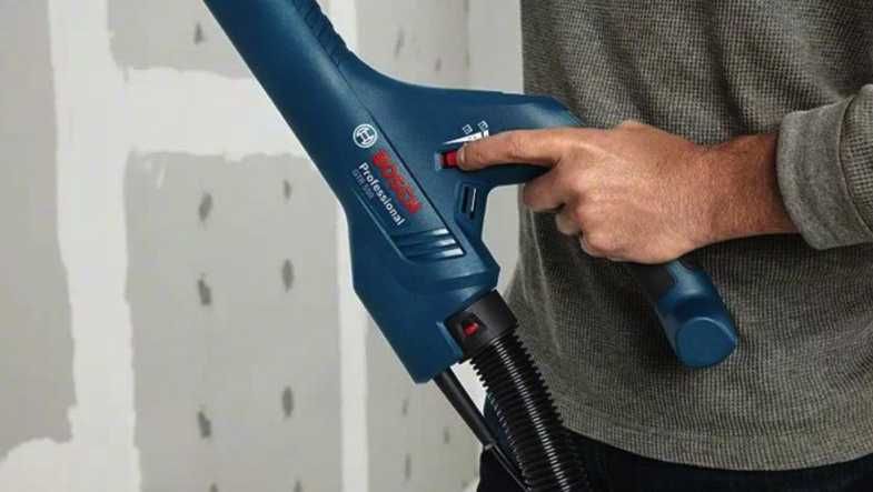 Шліфувальна машина Bosch  / жирафа БОШ GTR 550 Professional