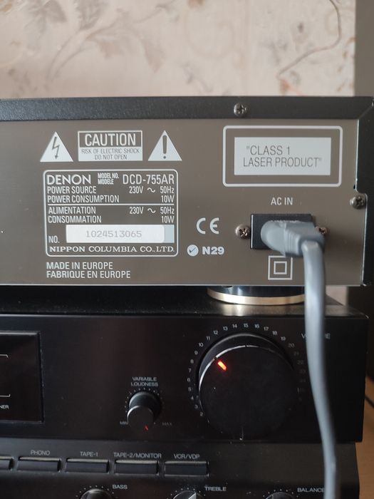Сиди denon DCD-755AR.