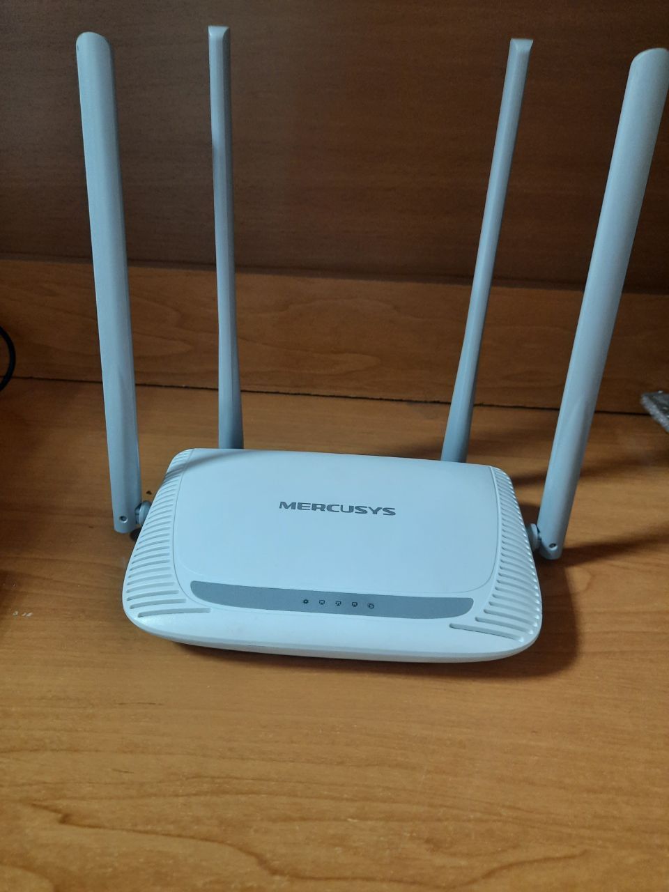 Роутер Mercusys MW325R