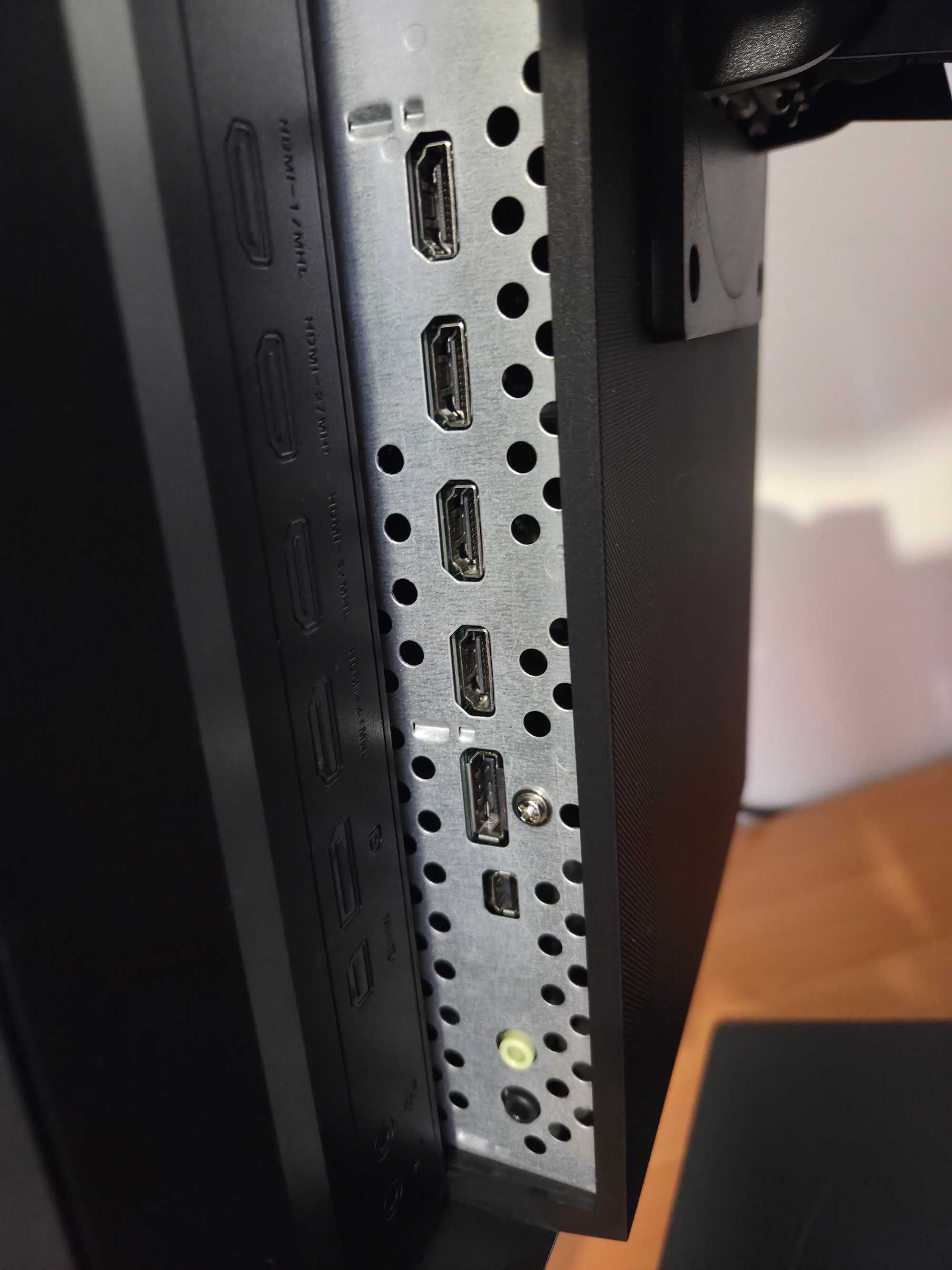 Monitor ASUS PB279Q 4K IPS / 4xHDMI / DP / 27"