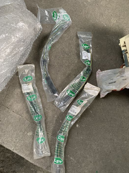 Тормозные шланги Ford Escort MK4