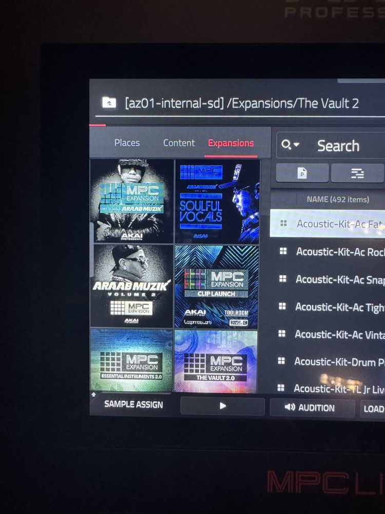 AKAI MPC Live 2 + Sluchawki Beyerdynamic DT990 PRO + Expansions Packi