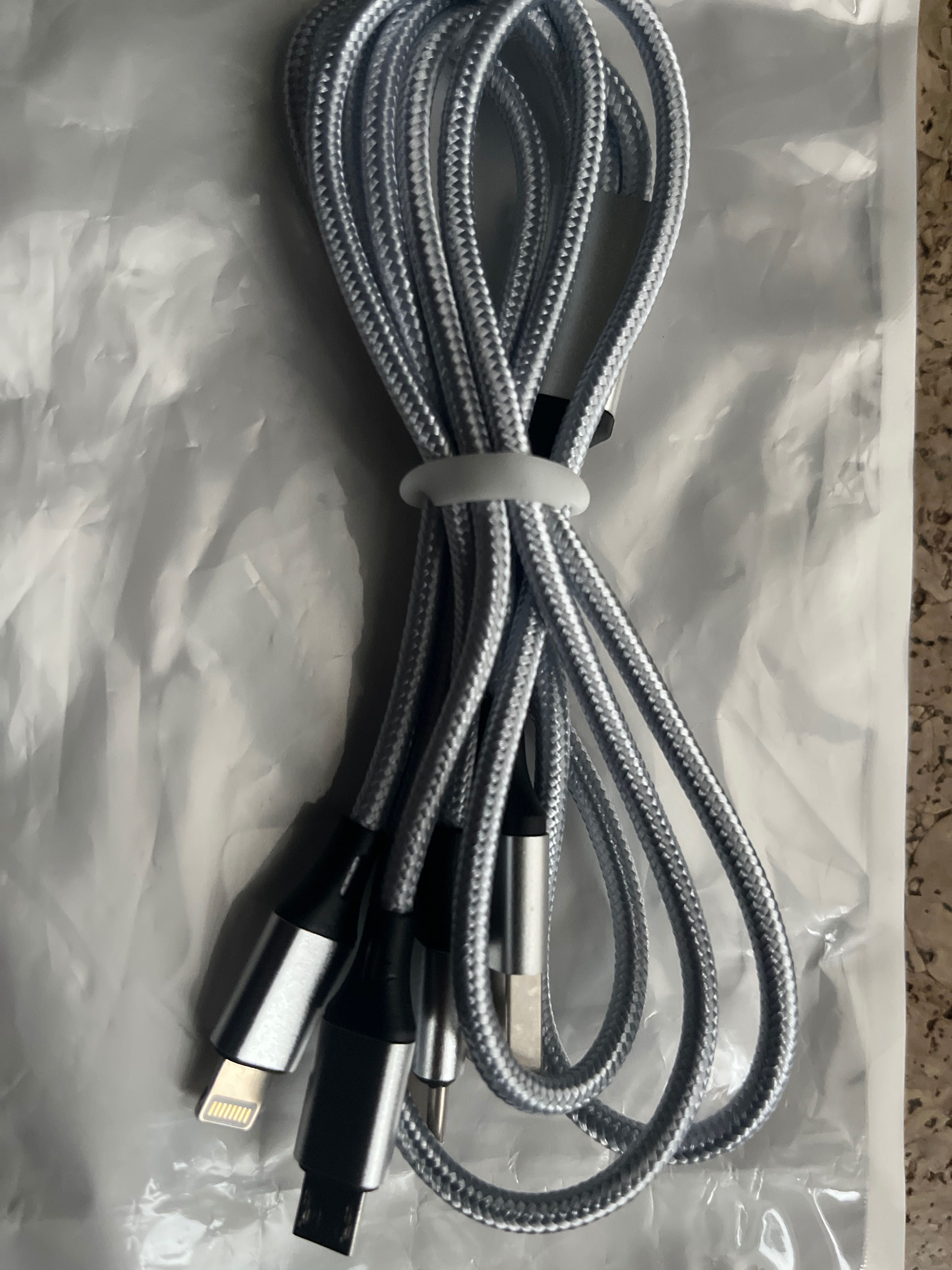 Kabel do ładowania 3w1