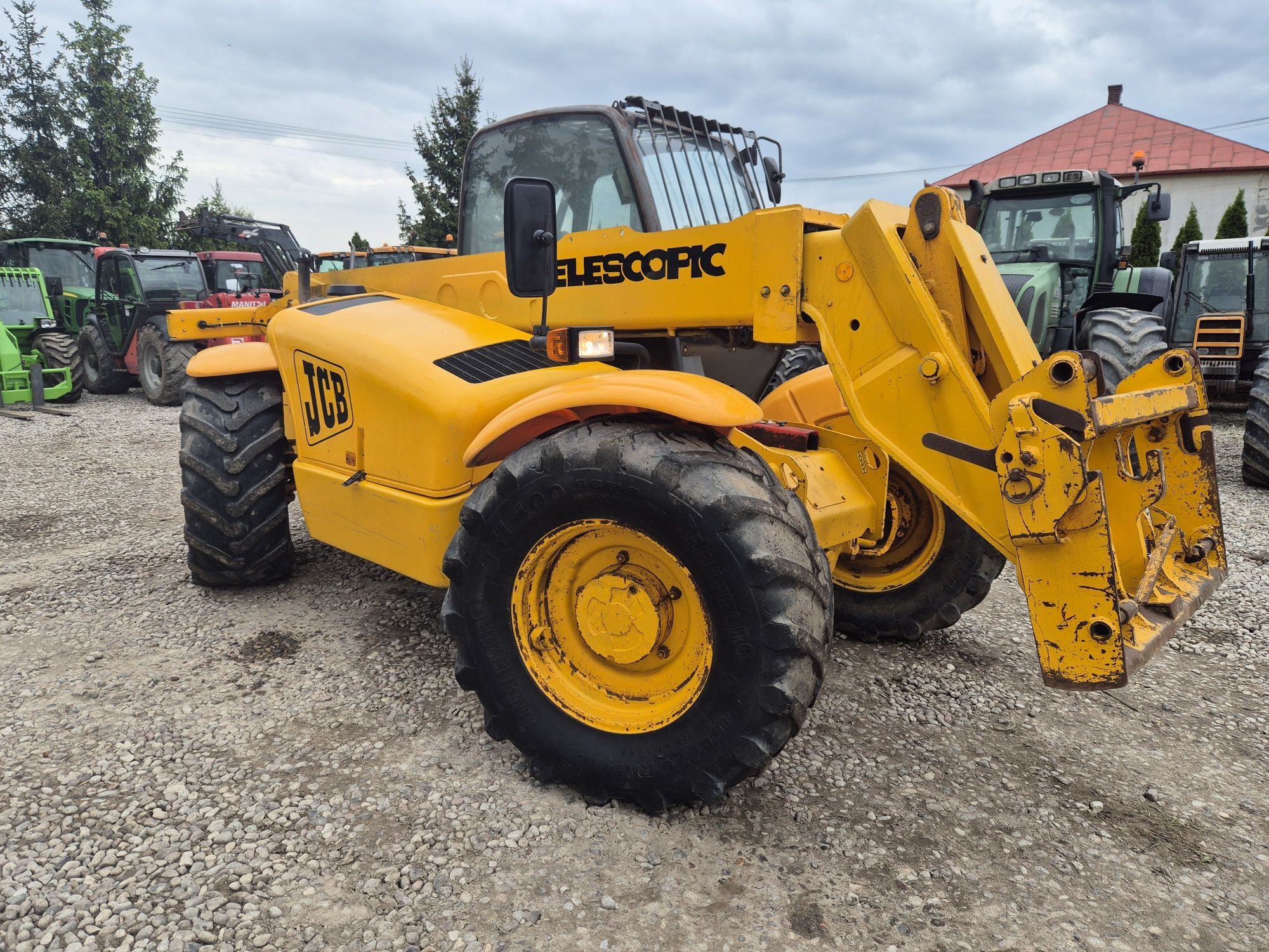 JCB 530-70.  Okazja.  Mechaniczna.