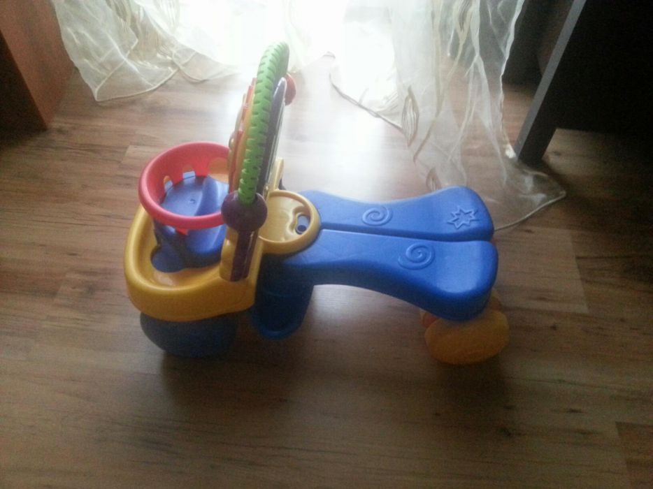 Chodzik- jeździk Fisher-Price