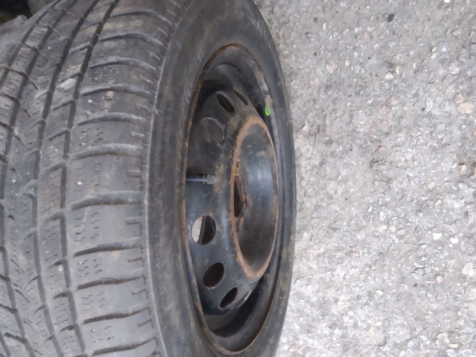 Продам запаску R14