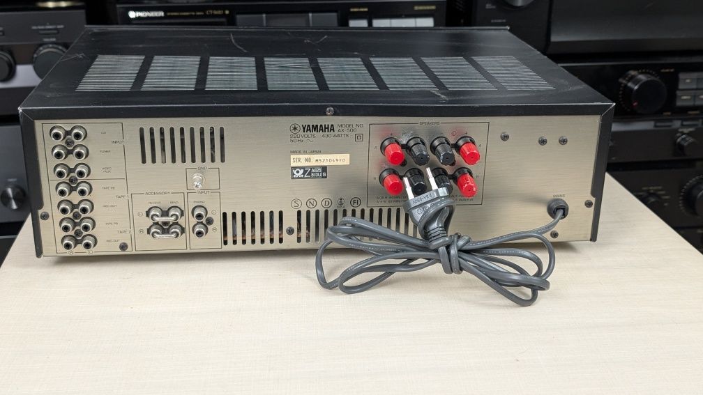 Yamaha AX-500 Wzmacniacz stereo