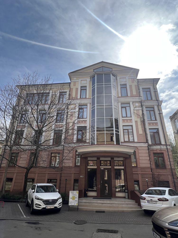 Сдам помещение в Центре под йогу, танцы, ретрит-центр, лекцион. зал.