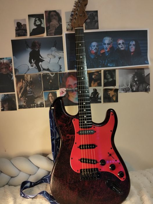 Электрогитара fender Stratocaster