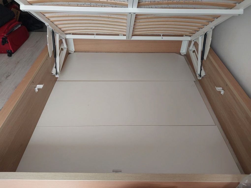 Podwójne łóżko IKEA