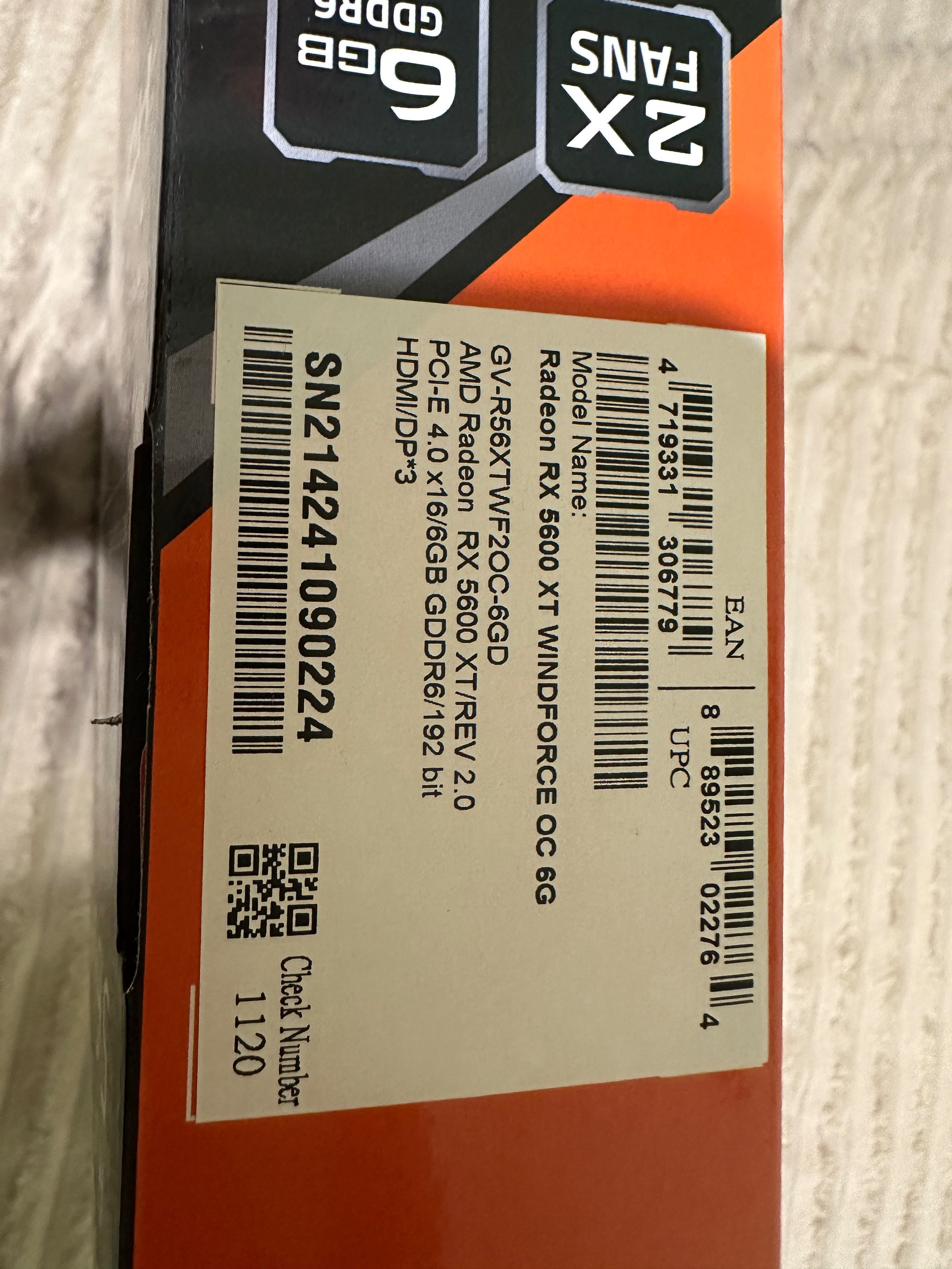 Відеокарта Gigabyte 5600 XT 6 g