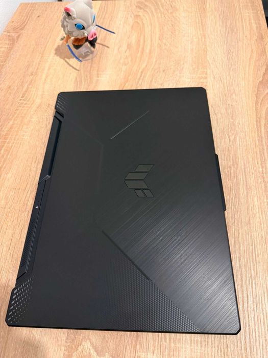 Portátil ASUS TUF A15