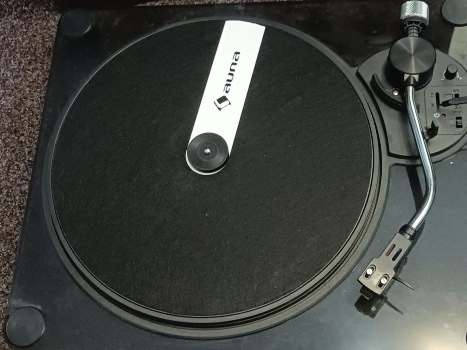 Вініловий програвач Auna+акустика