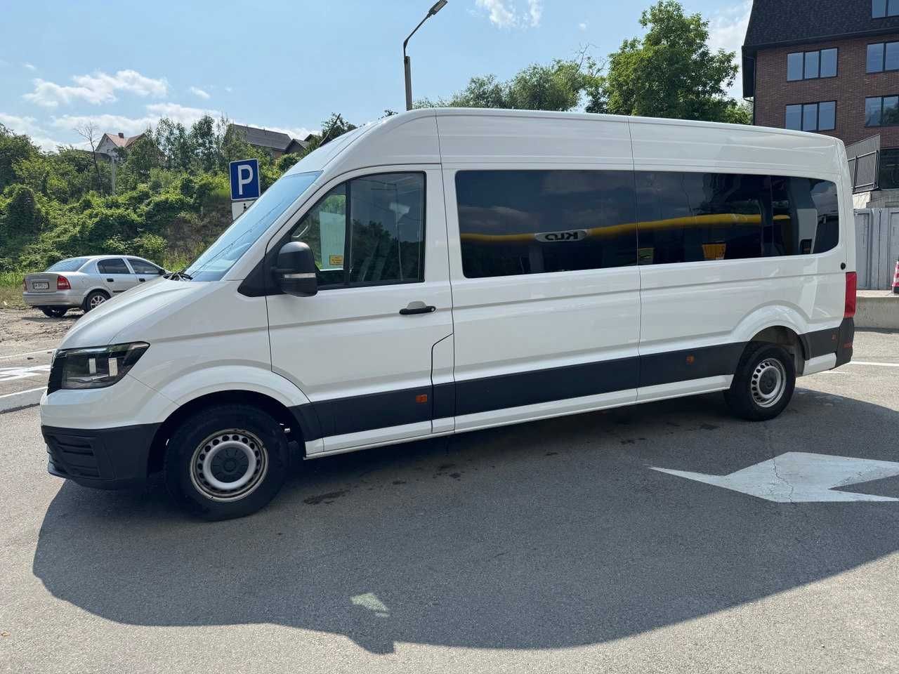 WOLKSVAGEN Crafter 2017 в отличном состоянии, пасажир без салона