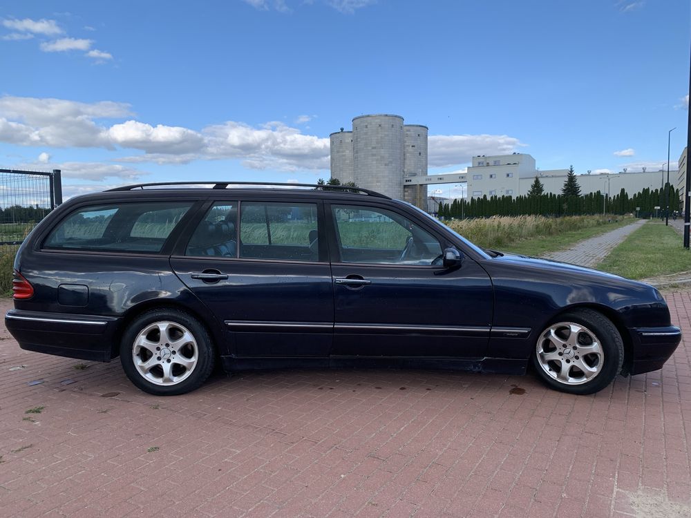 Mercedes E Klasa W210 3.2CDI