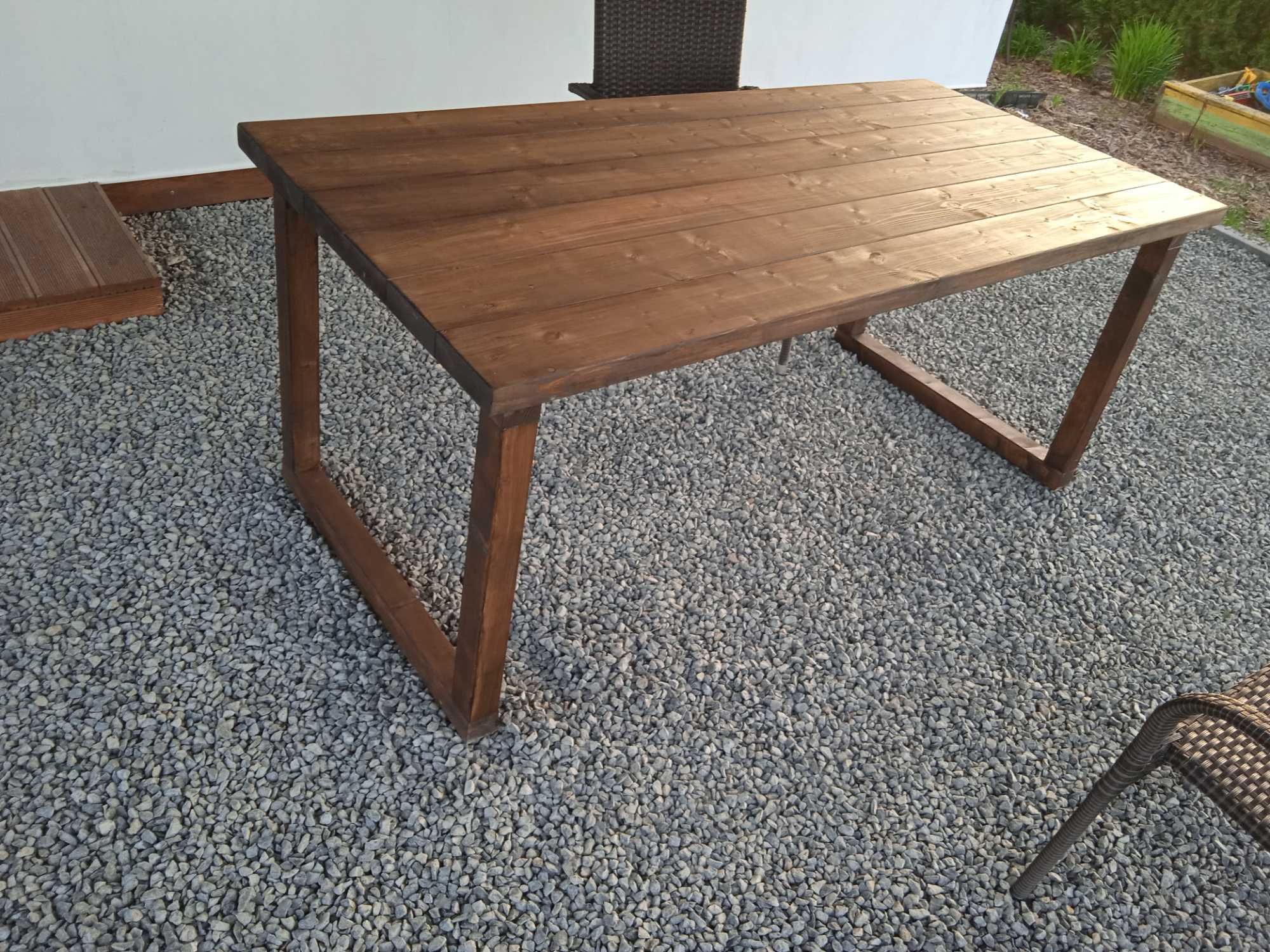 Stół ogrodowy ławka