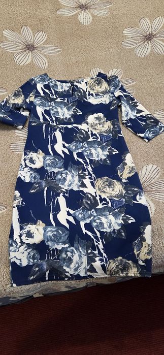 Платья 100грн блузки 50 грн