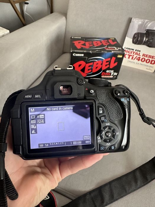 Aparat canon eos rebel T3i obiektyw 18-55