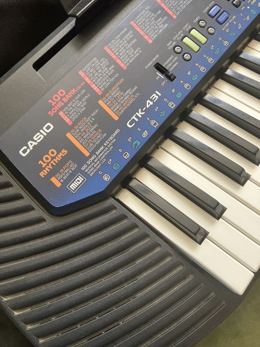 Keyboard Casio CTK-431 + futerał