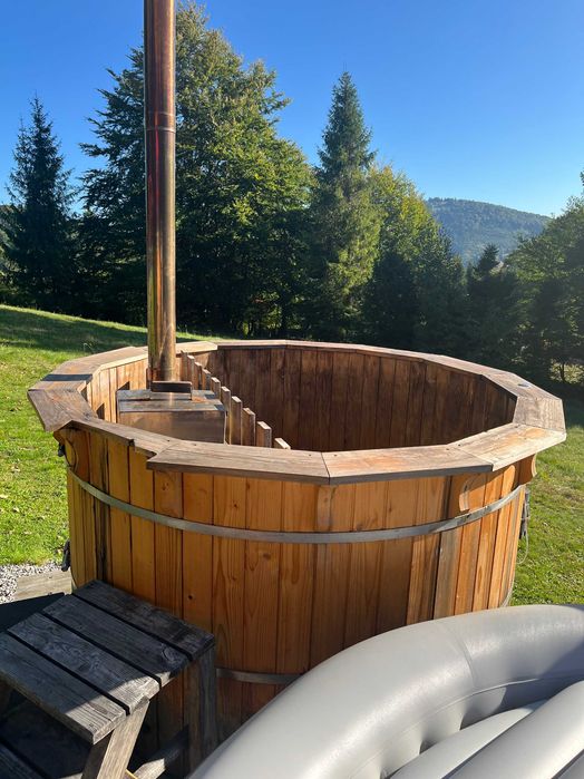 Beczka, balia z jacuzzi aeromasarzem