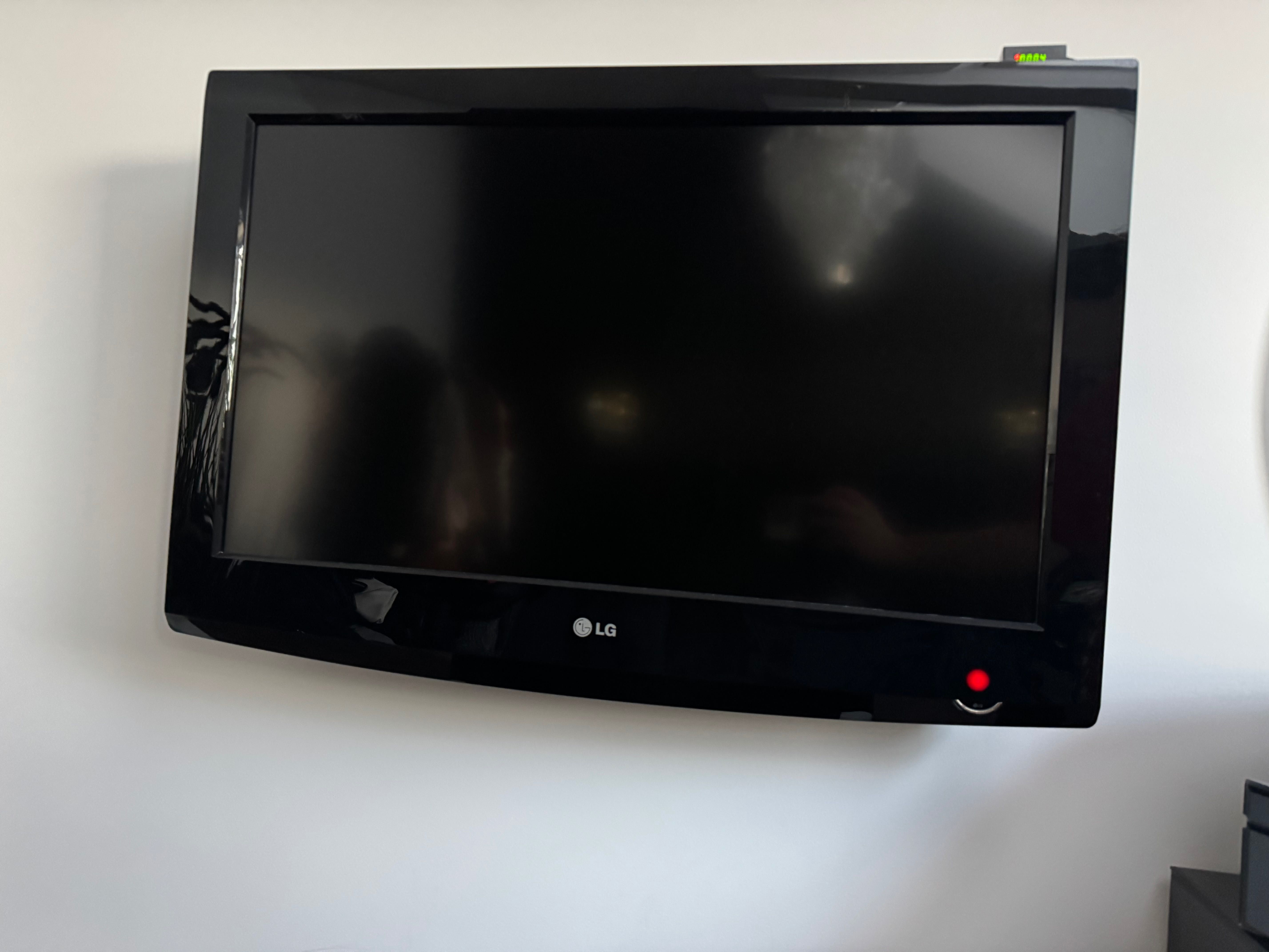 Telewizor LCD 32” LG