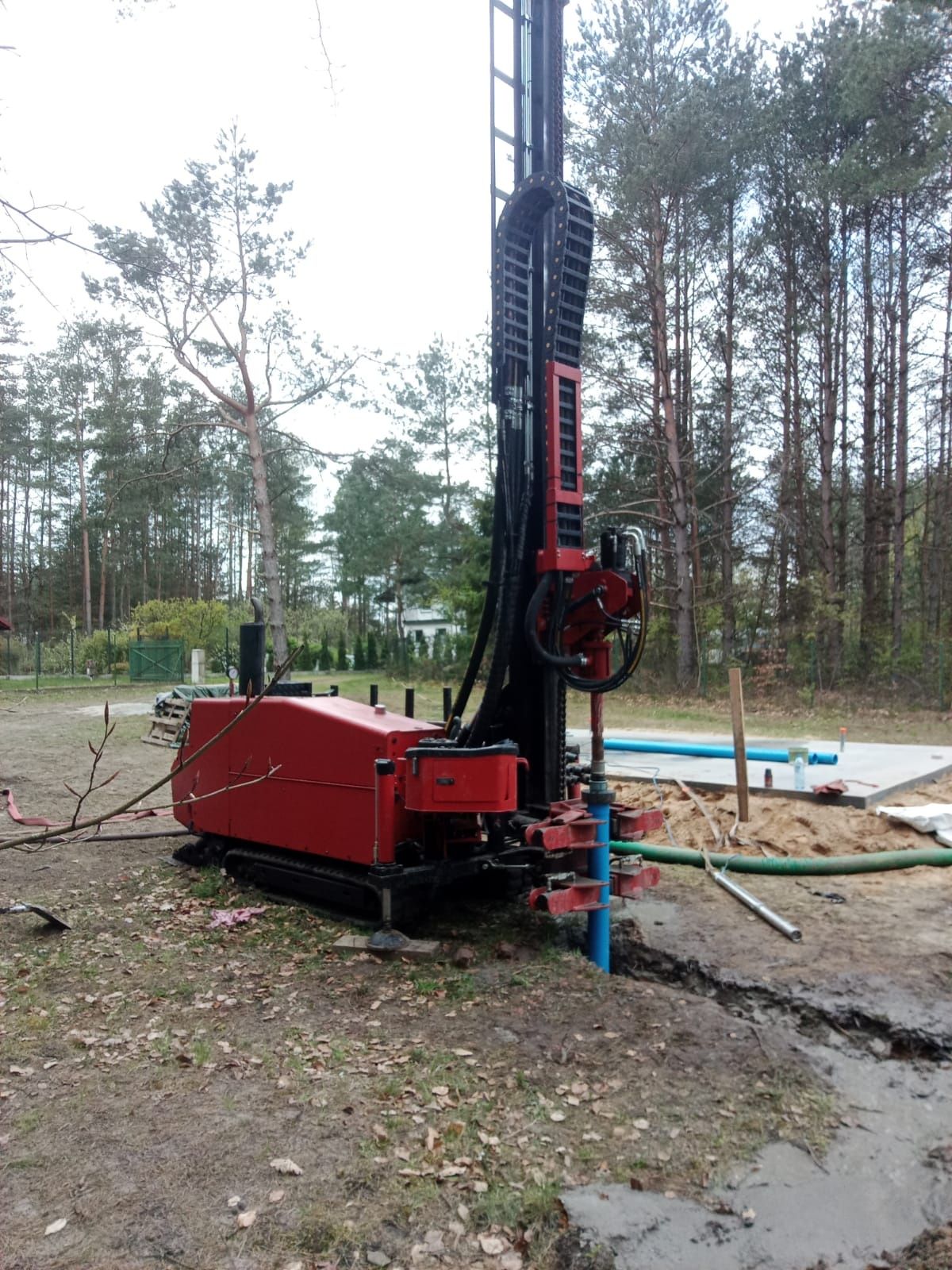 Wiercenie studni głębinowych - STUDNIE GŁĘBINOWE i pompy ciepła