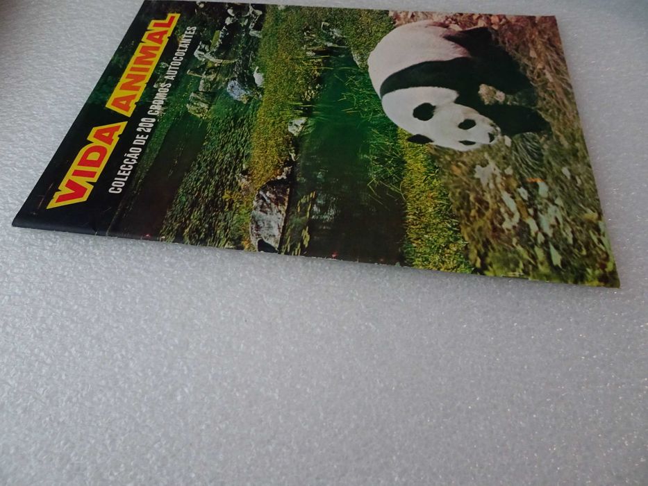 Caderneta de cromos vazia Vida Animal