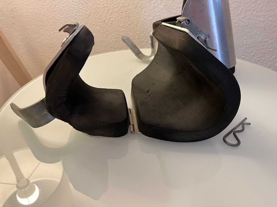 Botas de inversão / Inversion boots para barra fixa - ótimo estado