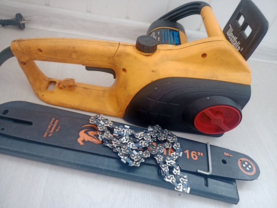 Пила електрична WESTFALIA. 2500W