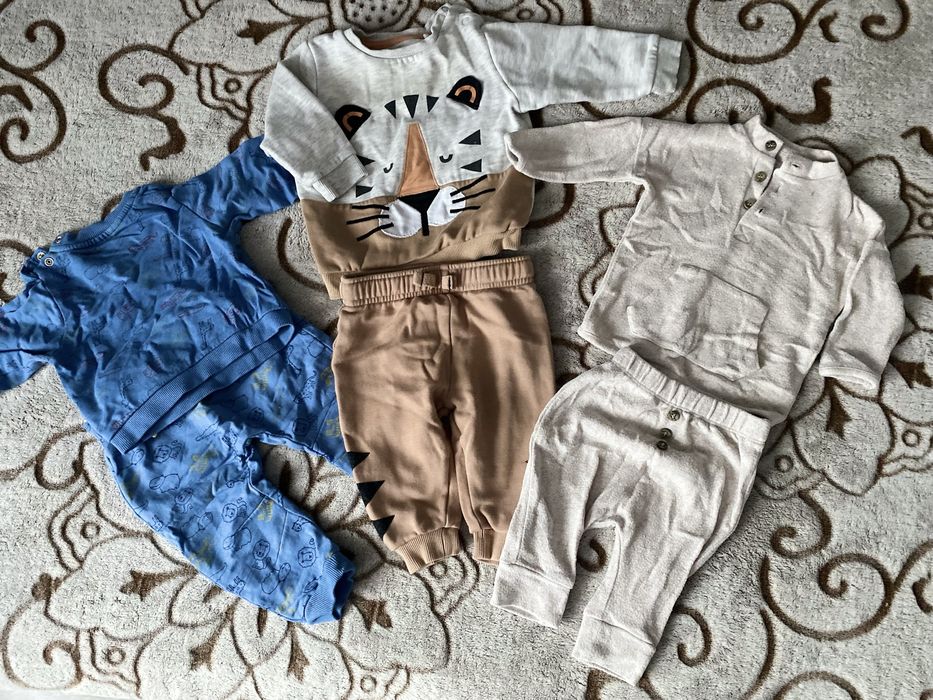 Лот одягу для хлопчика від народження і до 9 місяців